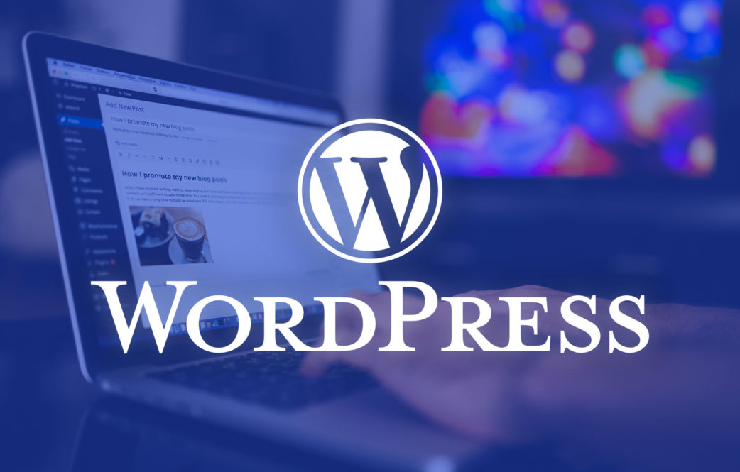 Import Resale Cross-border EC Giao diện quản lý blog WordPress được hiển thị trên màn hình máy tính xách tay, với logo WordPress chồng lên nhau ở mặt trước.